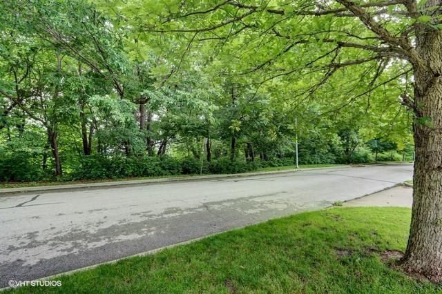 3623 Sunrise Dr, Kansas City, MO 64123