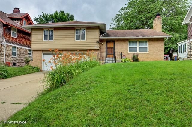 3623 Sunrise Dr, Kansas City, MO 64123