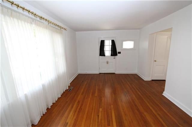 1315 W 29th St, Independence, MO 64052
