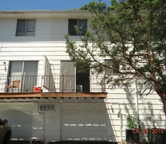 9237 Nieman Rd, Overland Park, KS 66214
