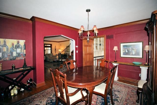 221 E 72nd St, Kansas City, MO 64114