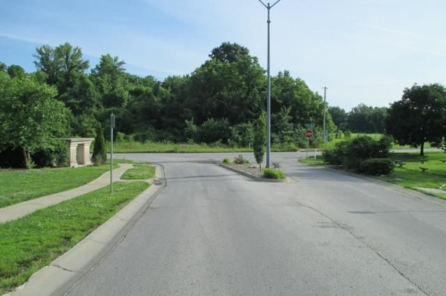 20808 E 50th Terrace Ct, Independence, MO 64015