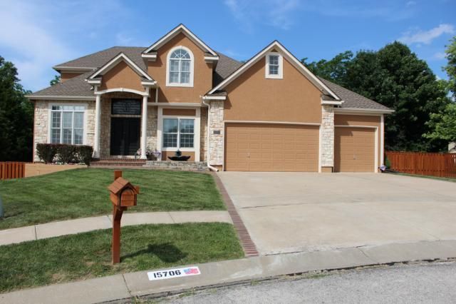 15706 E 76th St, Kansas City, MO 64139