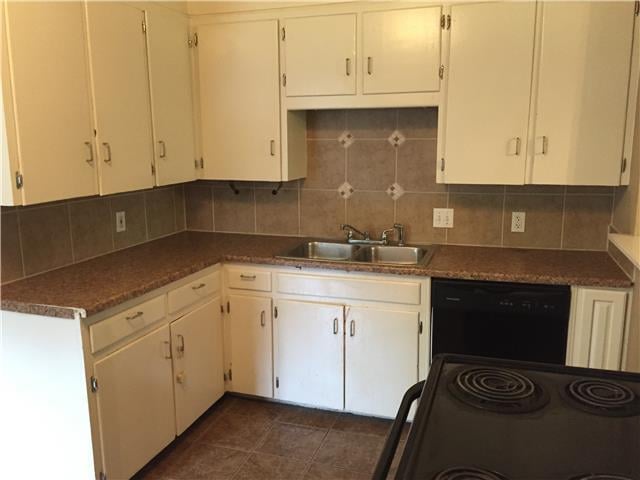 5111 N Bristol Ave, Kansas City, MO 64153