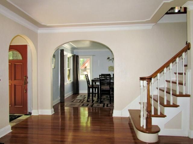 408 E 72nd St, Kansas City, MO 64131