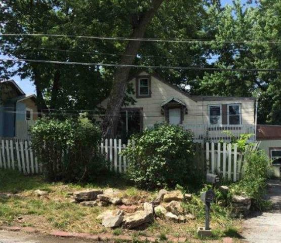 5908 E 32nd St, Kansas City, MO 64129