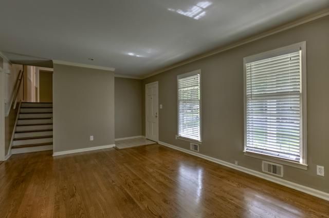 9538 Granada Dr, Overland Park, KS 66207