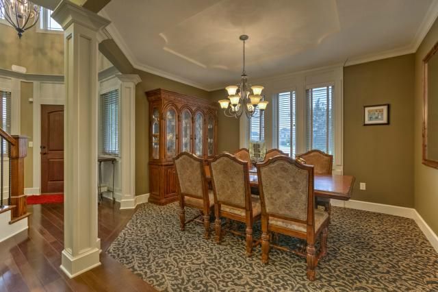 10800 W 163rd Ct, Overland Park, KS 66062
