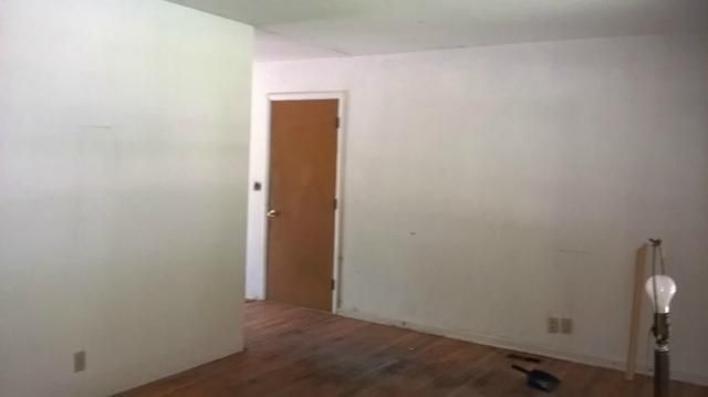 1027 Lawrence Ave, Lawrence, KS 66049