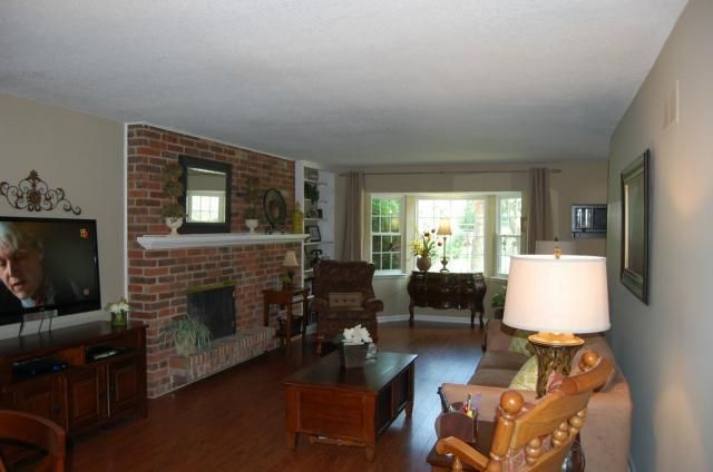 9687 Wedd St, Overland Park, KS 66212