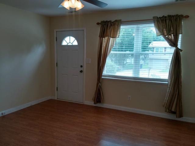 2520 Bonanza St, Lawrence, KS 66046