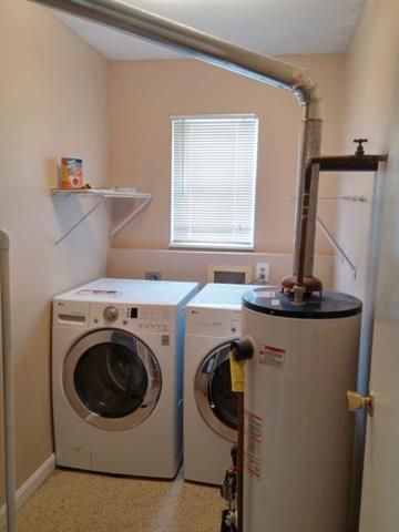 2520 Bonanza St, Lawrence, KS 66046