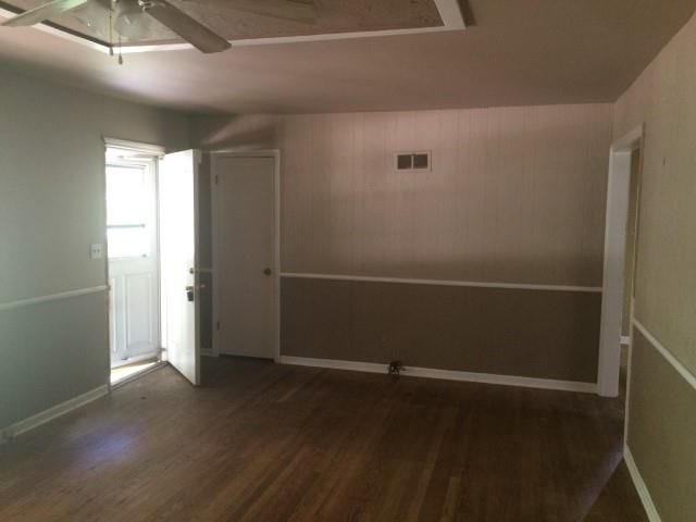 10608 Eastern Ave, Kansas City, MO 64134
