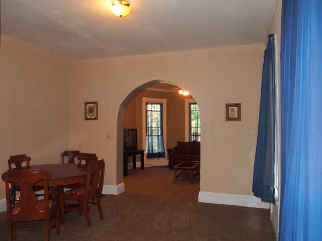 1126 N Spring St, Independence, MO 64050
