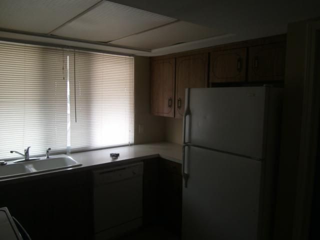 6152 E 129th St, Grandview, MO 64030