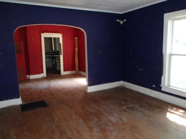 535 S Hickory St, Ottawa, KS 66067