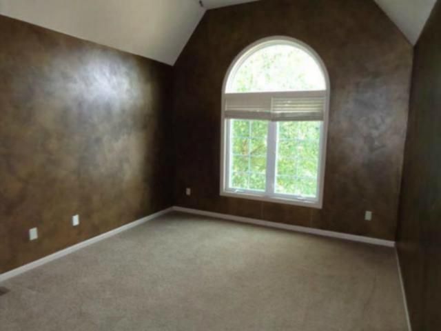 22406 W 59th St, Shawnee, KS 66226