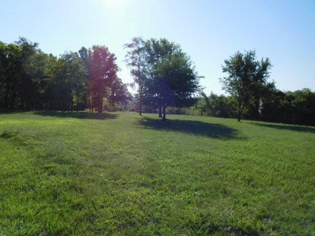 9011 S Hardsaw Rd, Lone Jack, MO 64075