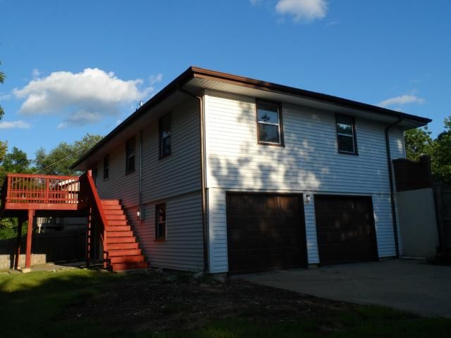 5330 E 97th St, Kansas City, MO 64137