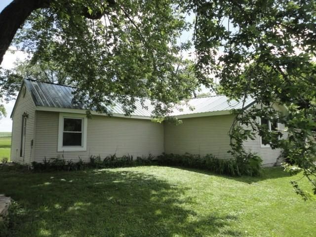 35401 E Old Lexington Rd, Buckner, MO 64016