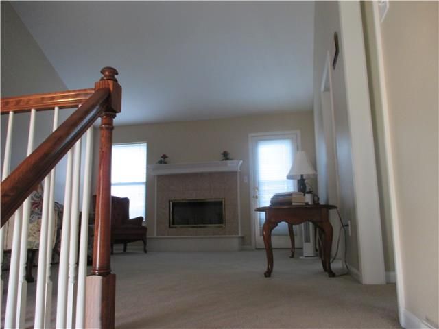 2005 E 59th Ter, Kansas City, MO 64130