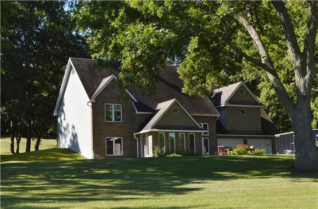 1024 NE 175 Rd, Knob Noster, MO 65336