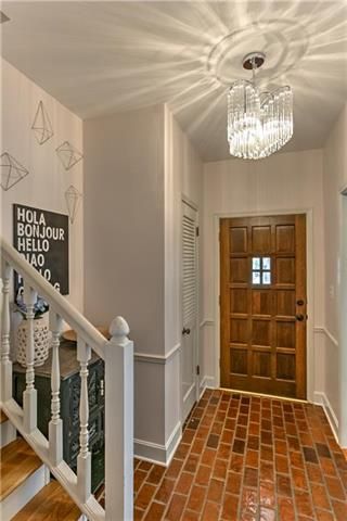9904 Perry Dr, Overland Park, KS 66212