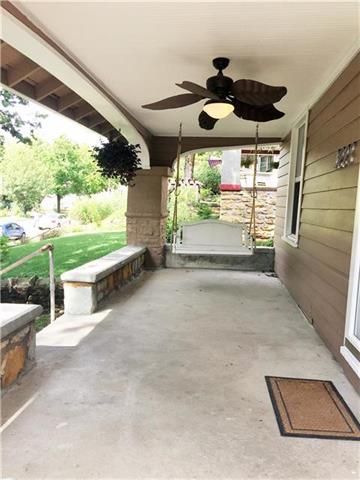 4223 Holmes St, Kansas City, MO 64110