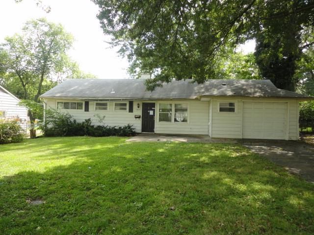 7403 E 109th Ter, Kansas City, MO 64134
