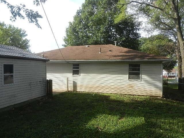 713 4th St, Belton, MO 64012