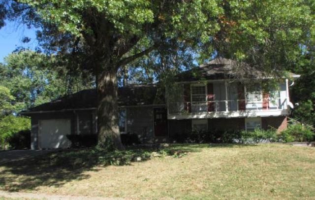 8500 E 107th St, Kansas City, MO 64134
