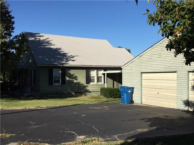 2705 Blue Ridge Blvd, Independence, MO 64052
