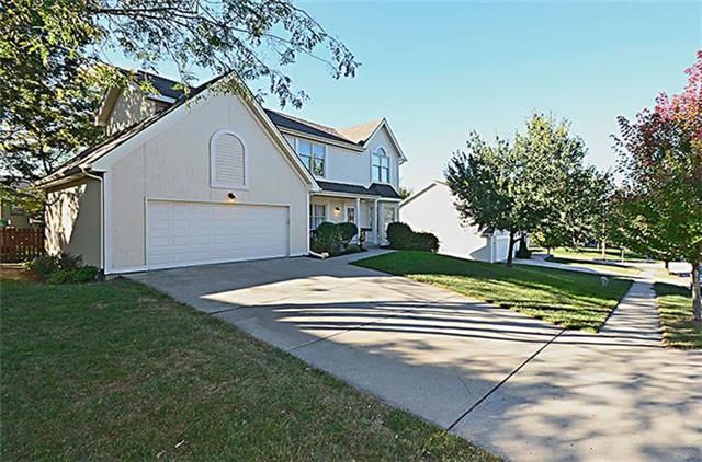 1305 NE 95th Ter, Kansas City, MO 64155