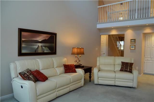 12208 E 89th St, Kansas City, MO 64138