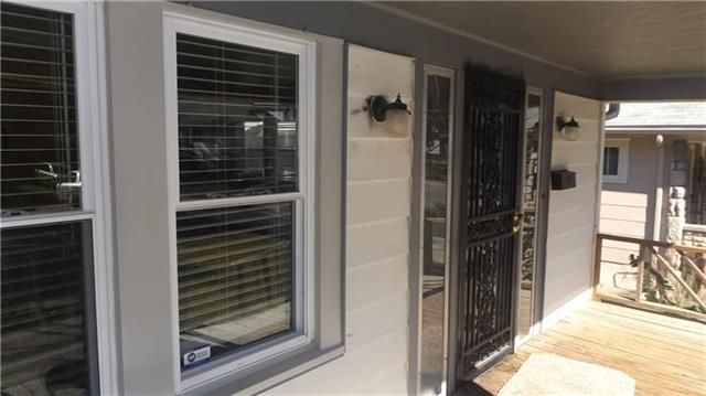 2012 Tauromee Ave, Kansas City, KS 66102