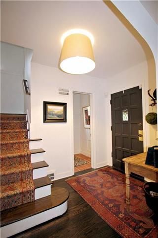 621 E 70th Ter, Kansas City, MO 64131