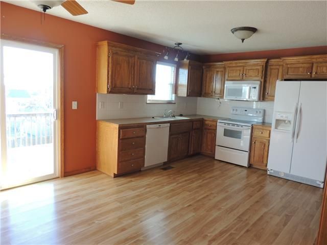 1408 NW Nolan Dr, Grain Valley, MO 64029