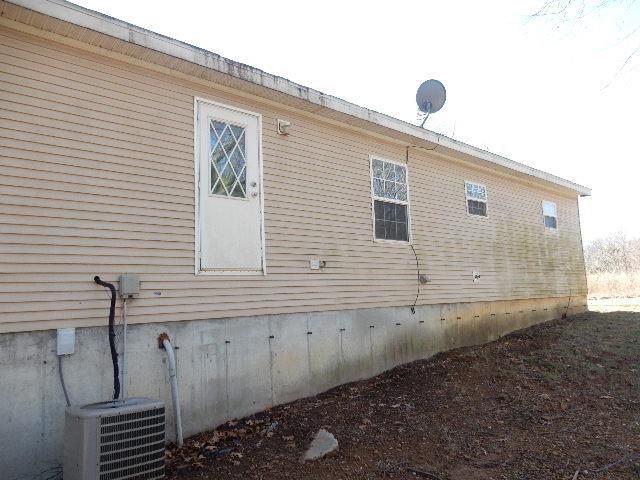 685 SE 550 Rd, Clinton, MO 64735