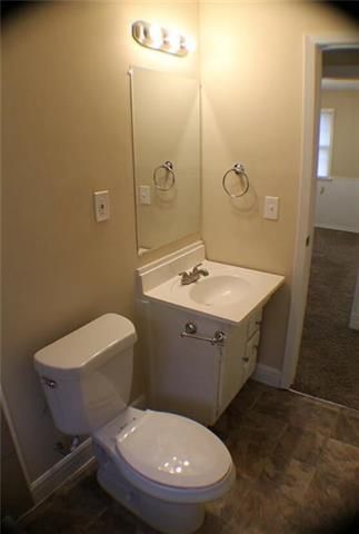 100 Academy St, Platte City, MO 64079
