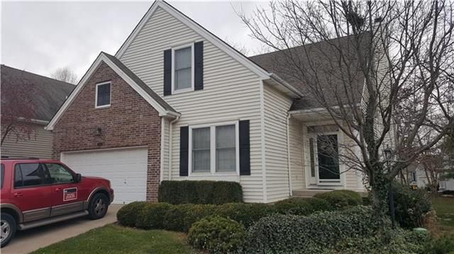 12616 Hauser St, Overland Park, KS 66213