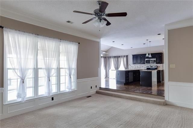 12820 Flint St, Overland Park, KS 66213
