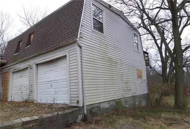 6009 E 84th St, Kansas City, MO 64138