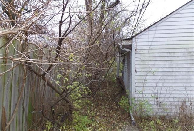 6009 E 84th St, Kansas City, MO 64138