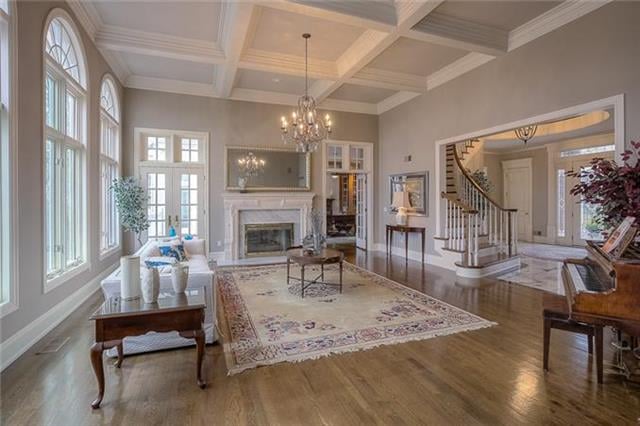 6711 W 131st St, Overland Park, KS 66209