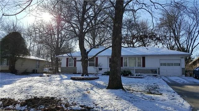 6303 E 96th St, Kansas City, MO 64134