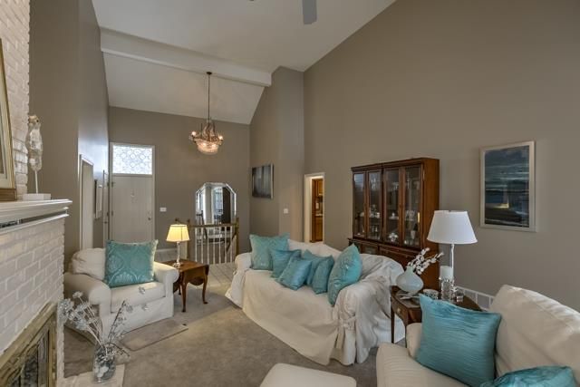 11976 Farley St, Overland Park, KS 66213