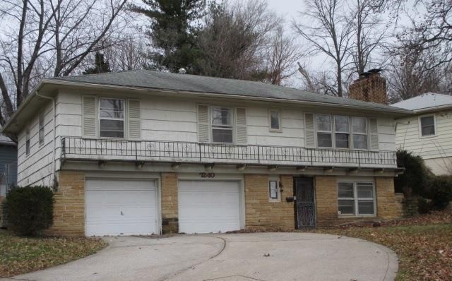 7240 Norton Ave, Kansas City, MO 64132