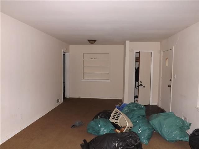 1534 E 80th St, Kansas City, MO 64131