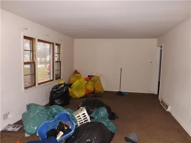 1534 E 80th St, Kansas City, MO 64131