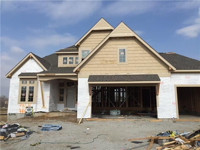 9506 W 152nd Ct, Overland Park, KS 66221